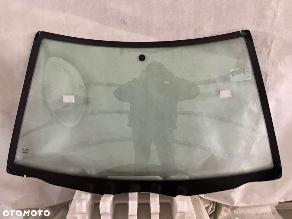 szyba przednia ferrari 456 gt coupe 1992-1997 - 3