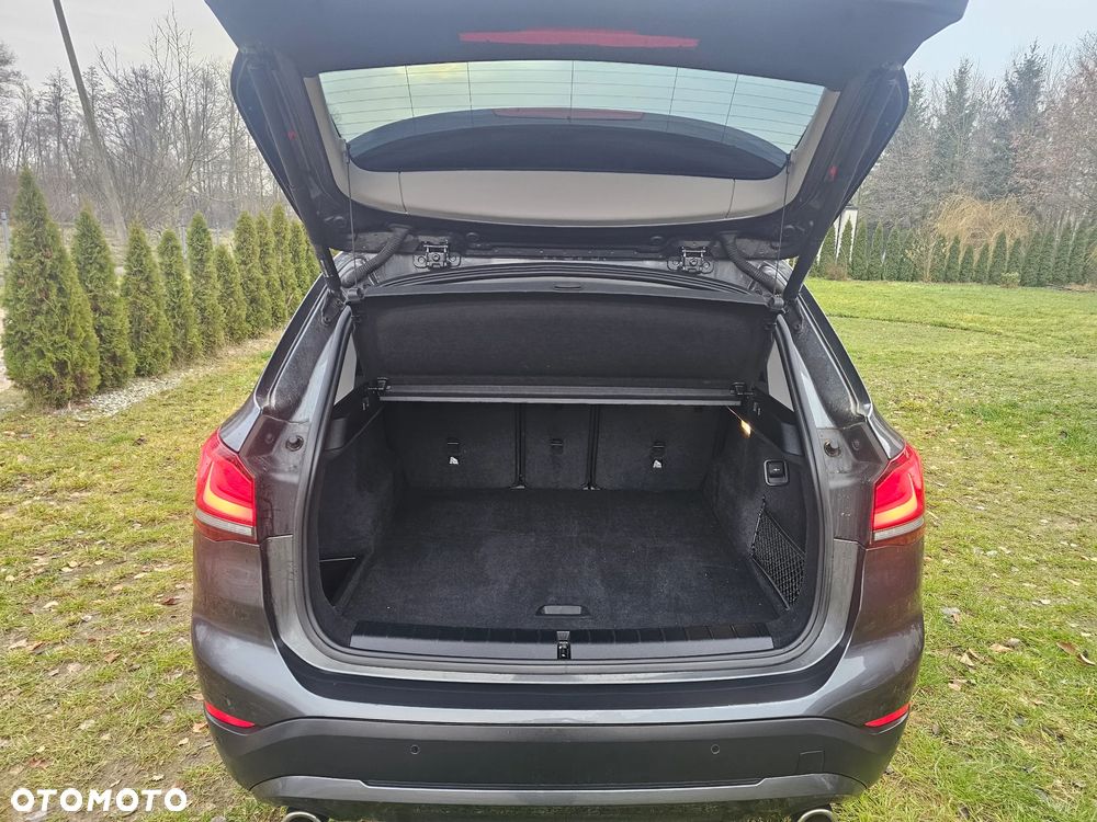 BMW X1 sDrive18d Advantage - 10