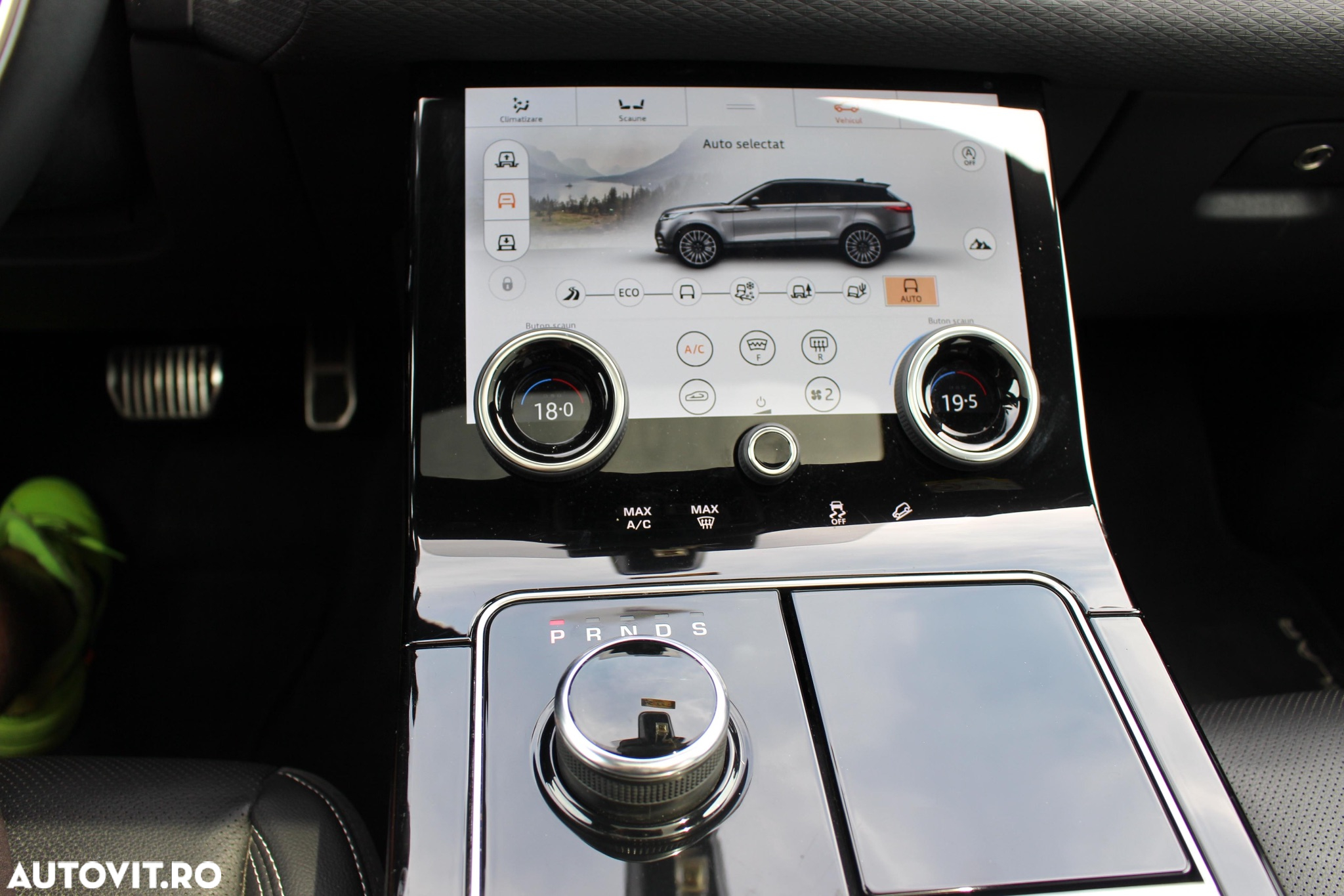 Land Rover Range Rover Velar 2.0 R-Dynamic - 28