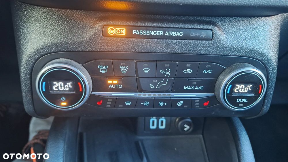 Ford Kuga - 7