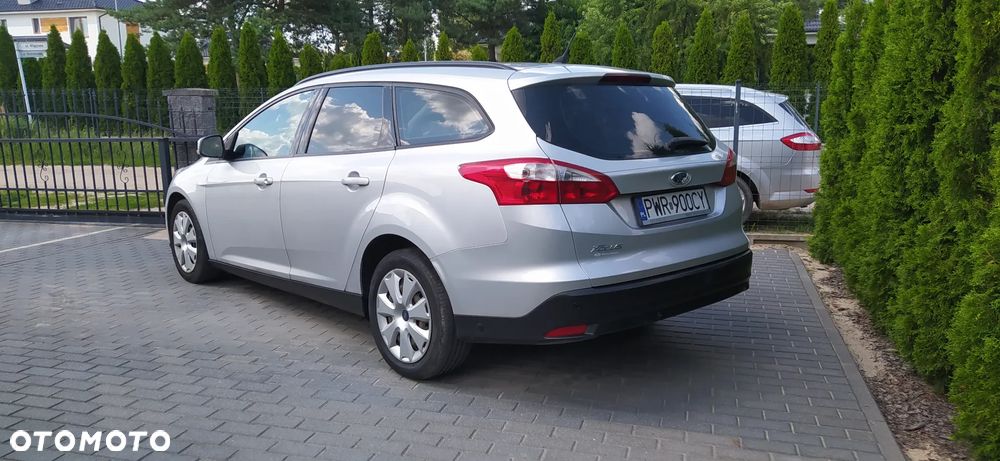 Ford Focus 1.6 TDCi Ambiente - 5