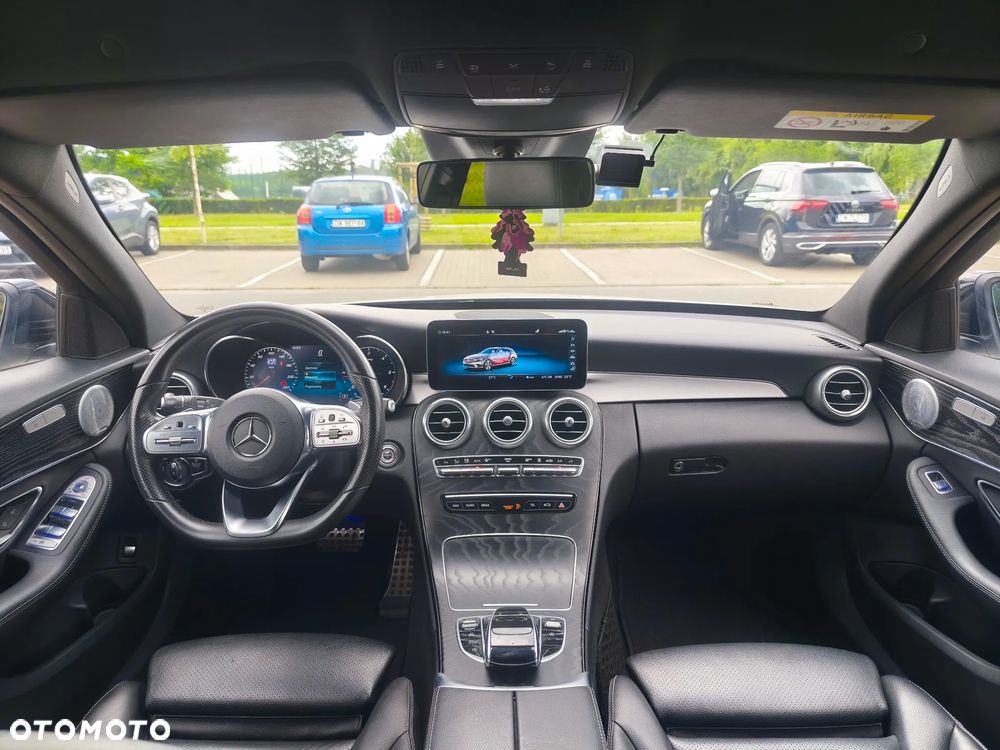 Mercedes-Benz Klasa C 300 d 9G-TRONIC AMG Line - 24