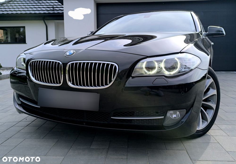 BMW Seria 5 520d xDrive - 3