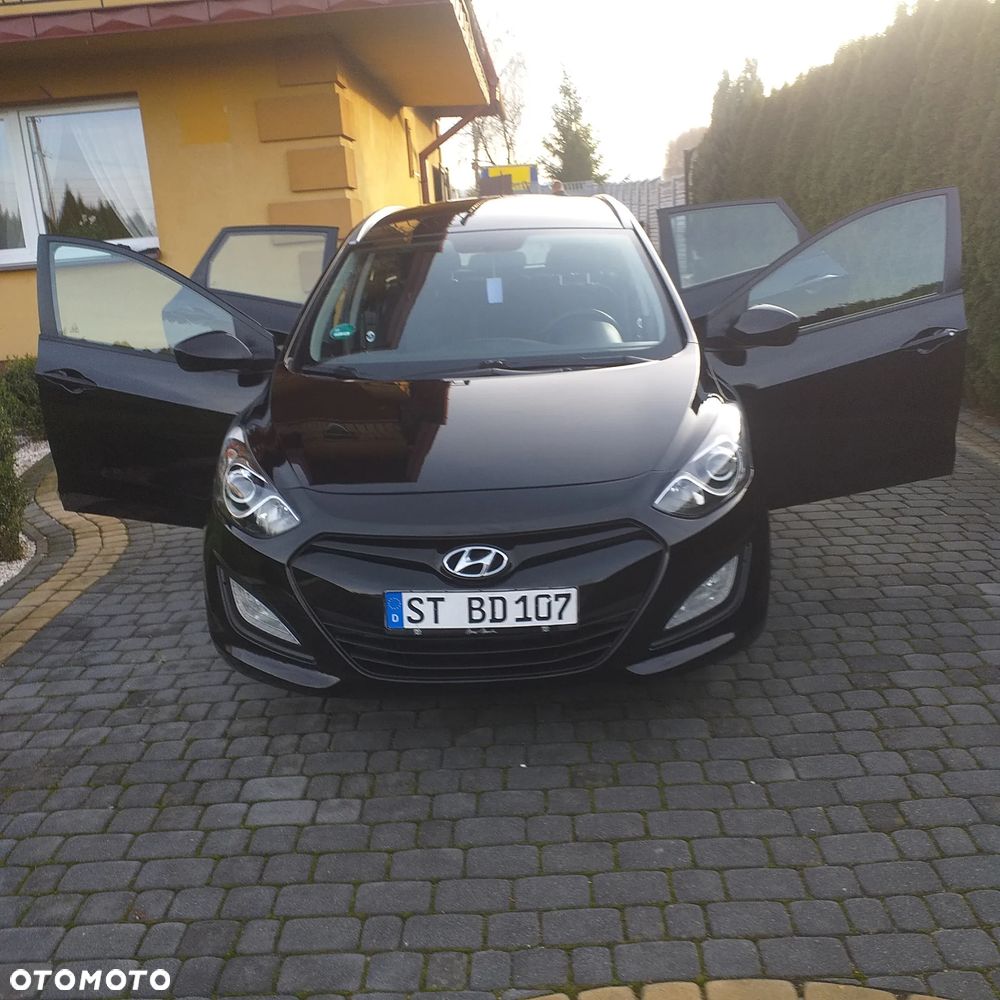 Hyundai i30 1.4 Intro Edition - 7