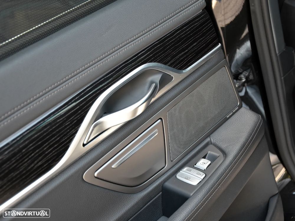 BMW 730 d Pack M - 20