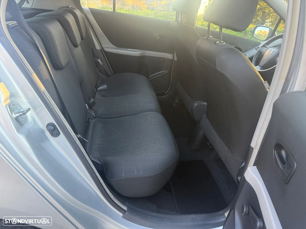 Toyota Yaris 1.0 VVT-i Comfort - 16