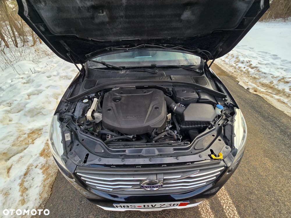 Volvo XC 60 D4 Drive-E Ocean Race - 18