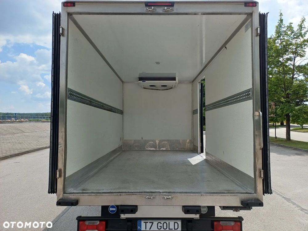 Iveco 50C15 - 18