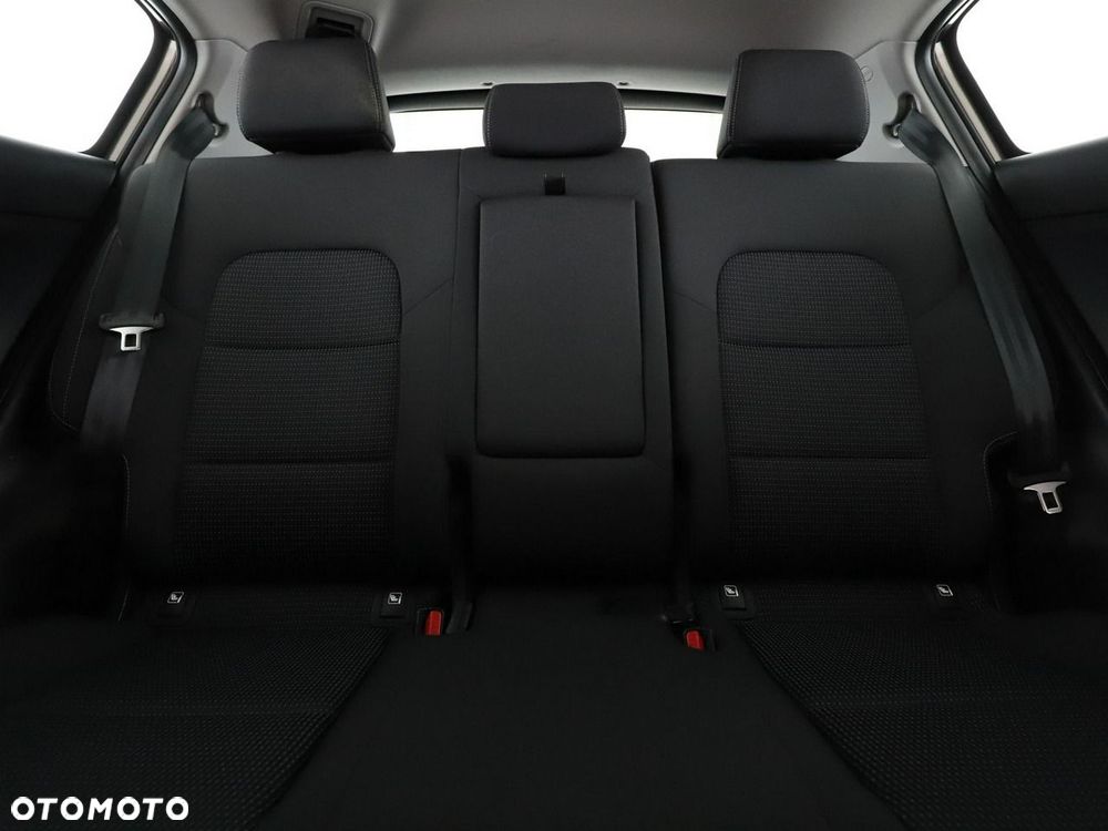 Kia Sportage 1.6 GDI 2WD Attract - 19