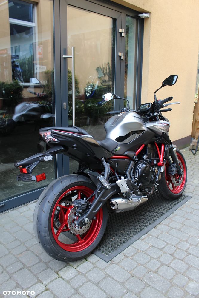 Kawasaki Z 650 - 7