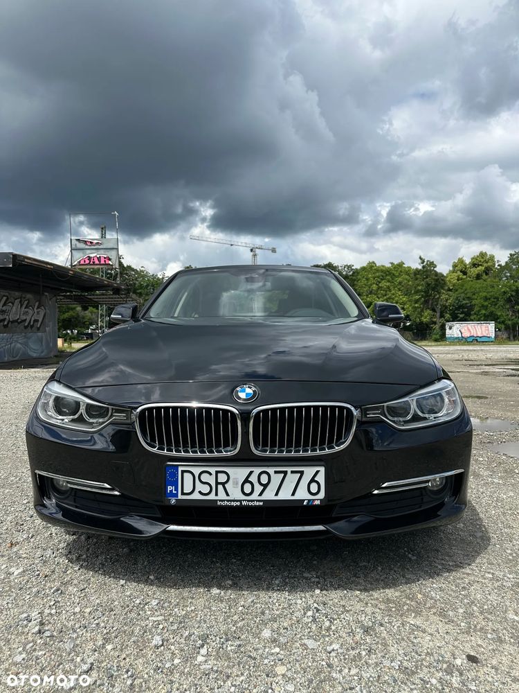 BMW Seria 3 320d Efficient Dynamic Edition Luxury Line - 14