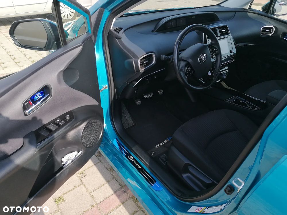Toyota Prius (Hybrid) Comfort - 9