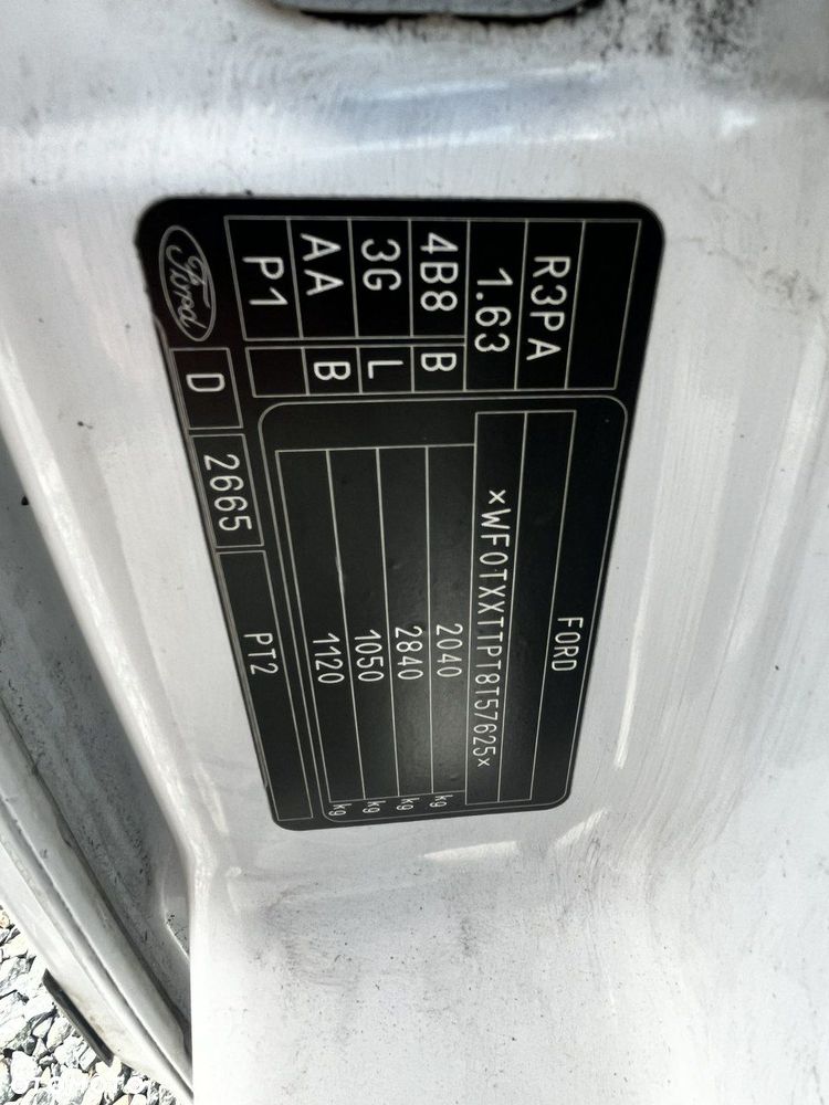 Ford Transit Connect - 12