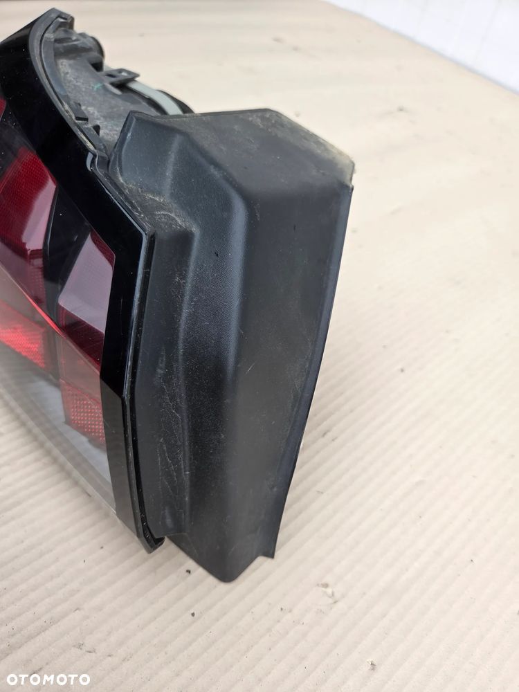 Lampa tylna prawa Peugeot 208 II 9823216780 - 6