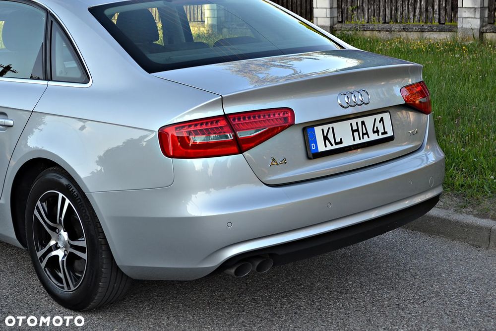 Audi A4 Limousine 2.0 TDI DPF Attraction - 11