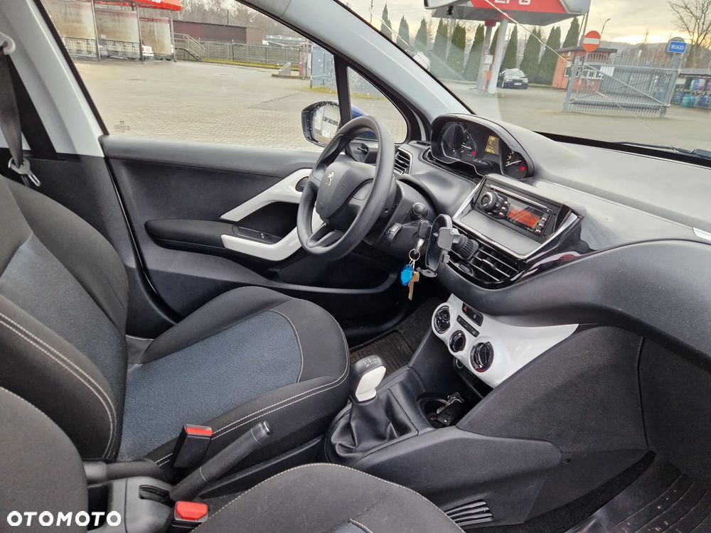 Peugeot 208 PureTech 68 Active - 11