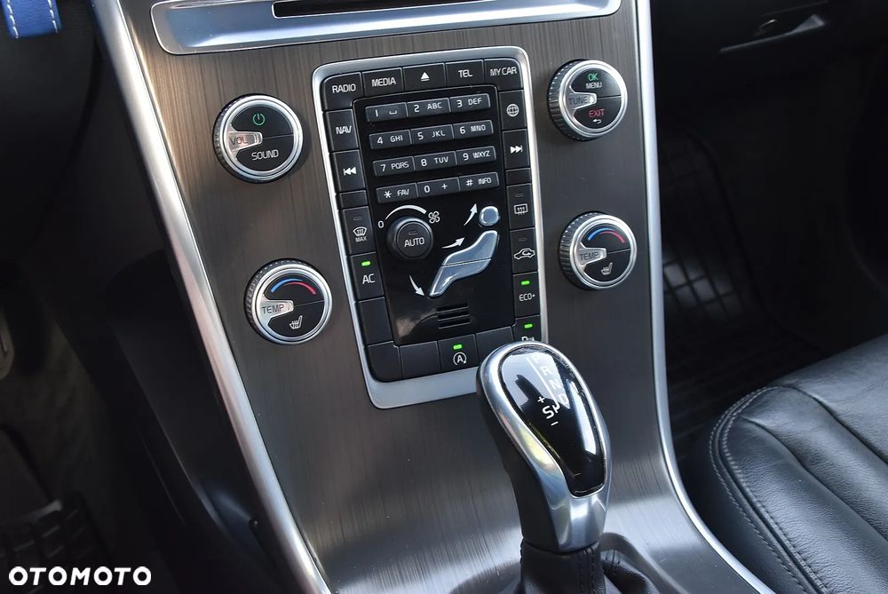 Volvo XC 60 - 37