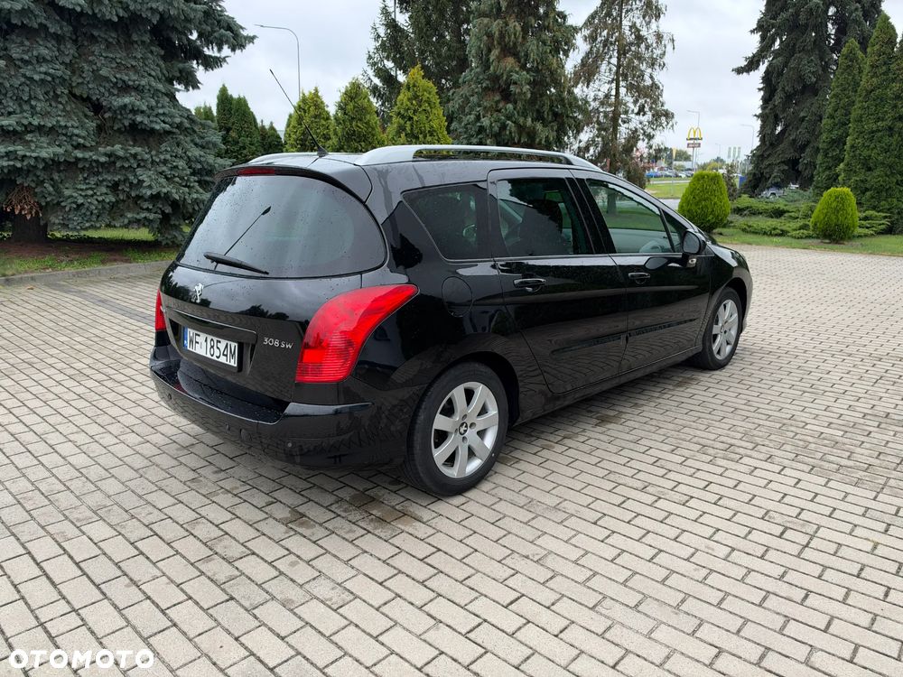 Peugeot 308 - 3