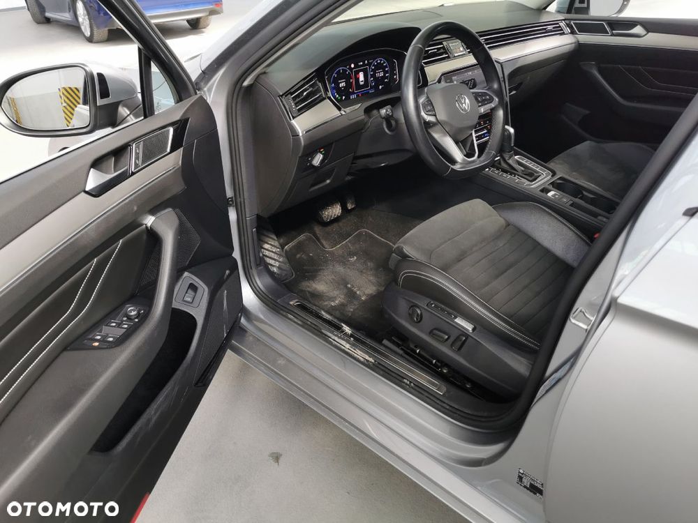 Volkswagen Passat 2.0 TDI EVO Elegance DSG - 7