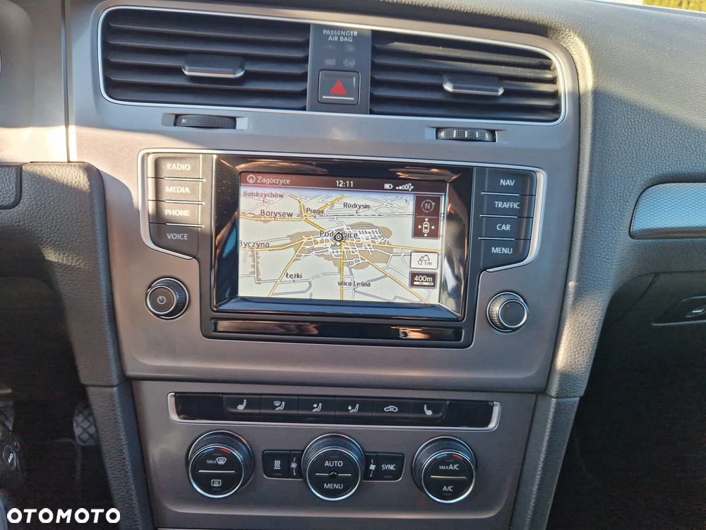 Volkswagen Golf 1.6 TDI BlueMotion Technology Lounge - 6