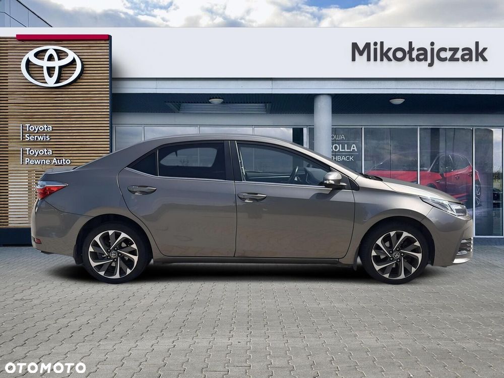 Toyota Corolla 1.6 Premium MS EU6 - 11