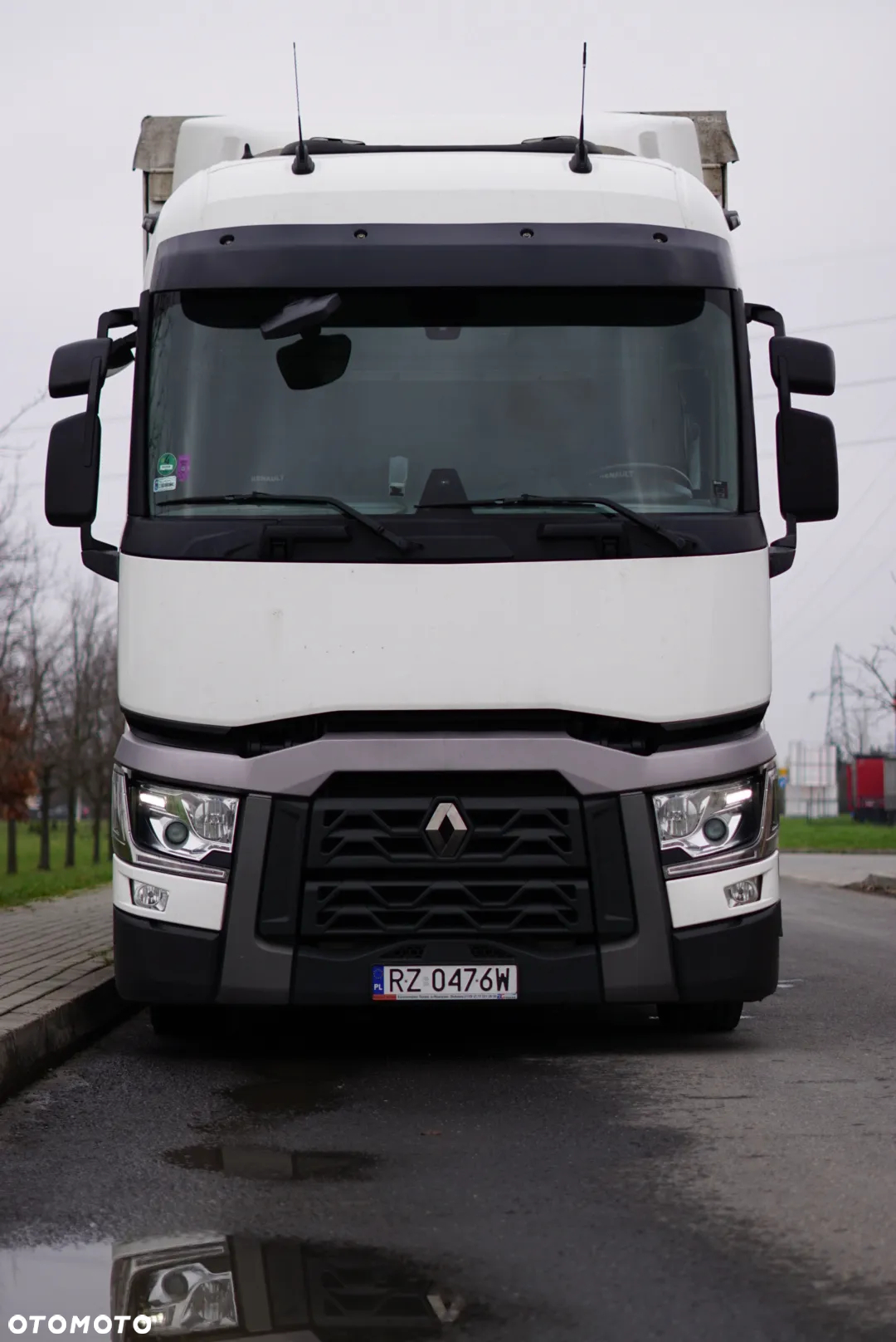 Renault T380 - 8