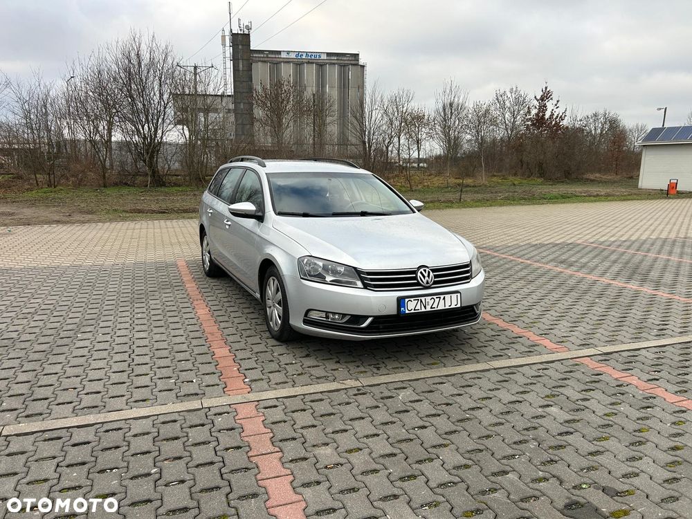 Volkswagen Passat 1.6 TDI BlueMotion - 1