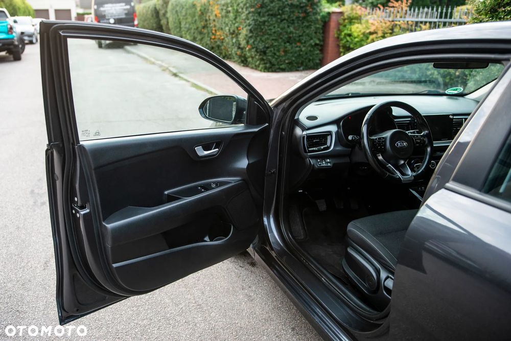 Kia Rio 1.2 L Business Line - 17