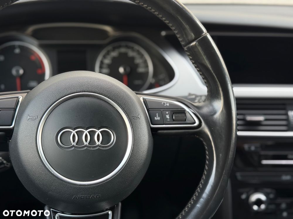 Audi A4 Avant 2.0 TDI DPF clean diesel quattro Ambiente - 12