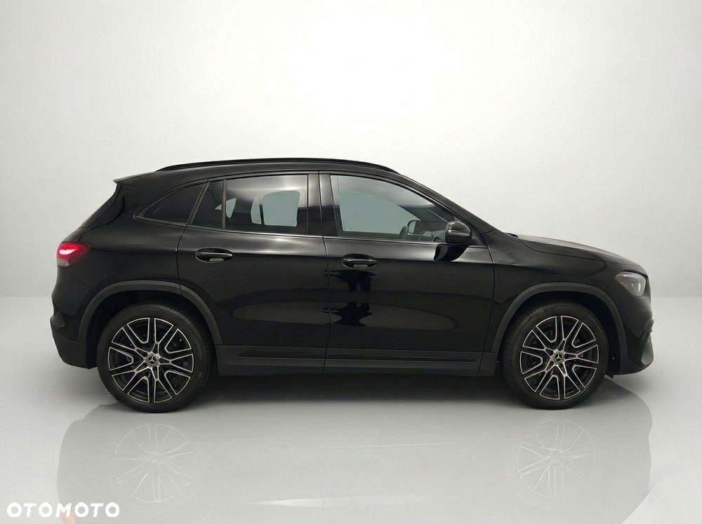Mercedes-Benz GLA 200 mHEV AMG Line 7G-DCT - 3