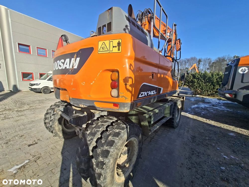 Doosan DX140W-5 - 4