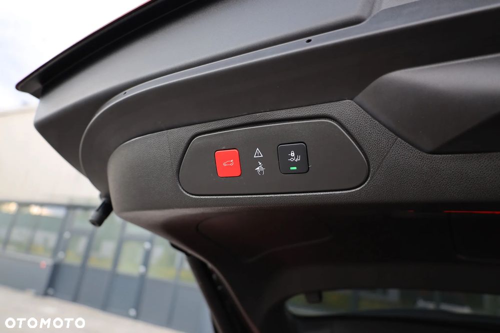 Opel Grandland X 1.6 Start/Stop Automatik Ultimate - 34