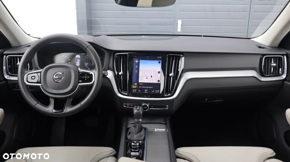 Volvo V60 D4 Inscription - 10