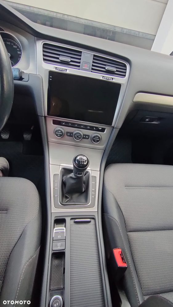 Volkswagen Golf 1.4 TSI BMT Highline - 11