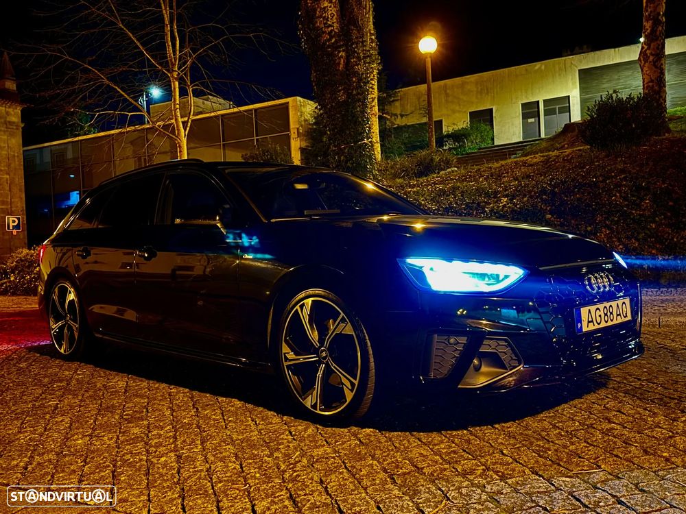 Audi A4 Avant 35 TDI S line S tronic - 31