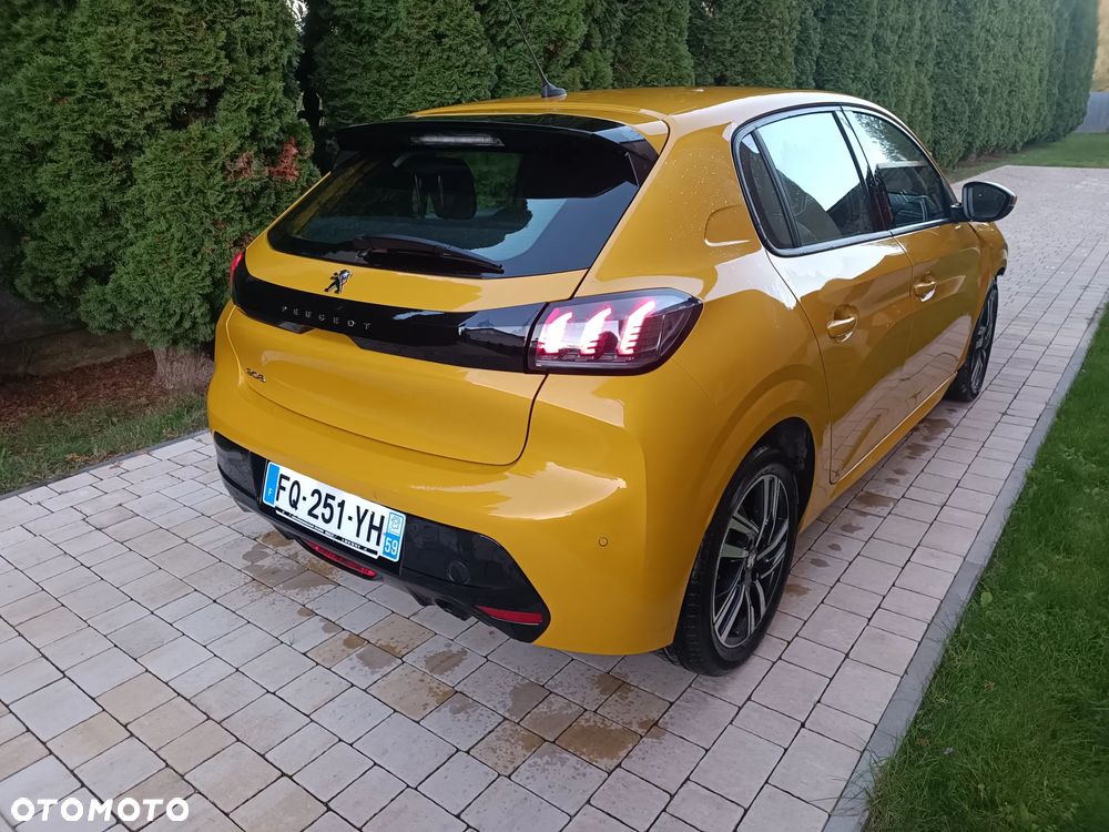 Peugeot 208 1.2 PureTech Allure S&S - 2