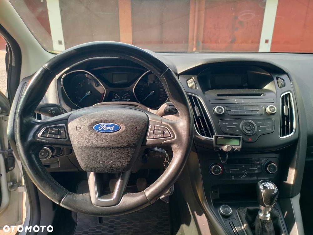 Ford Focus - 15
