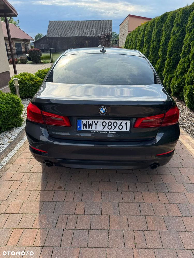 BMW Seria 5 520d Luxury Line - 6