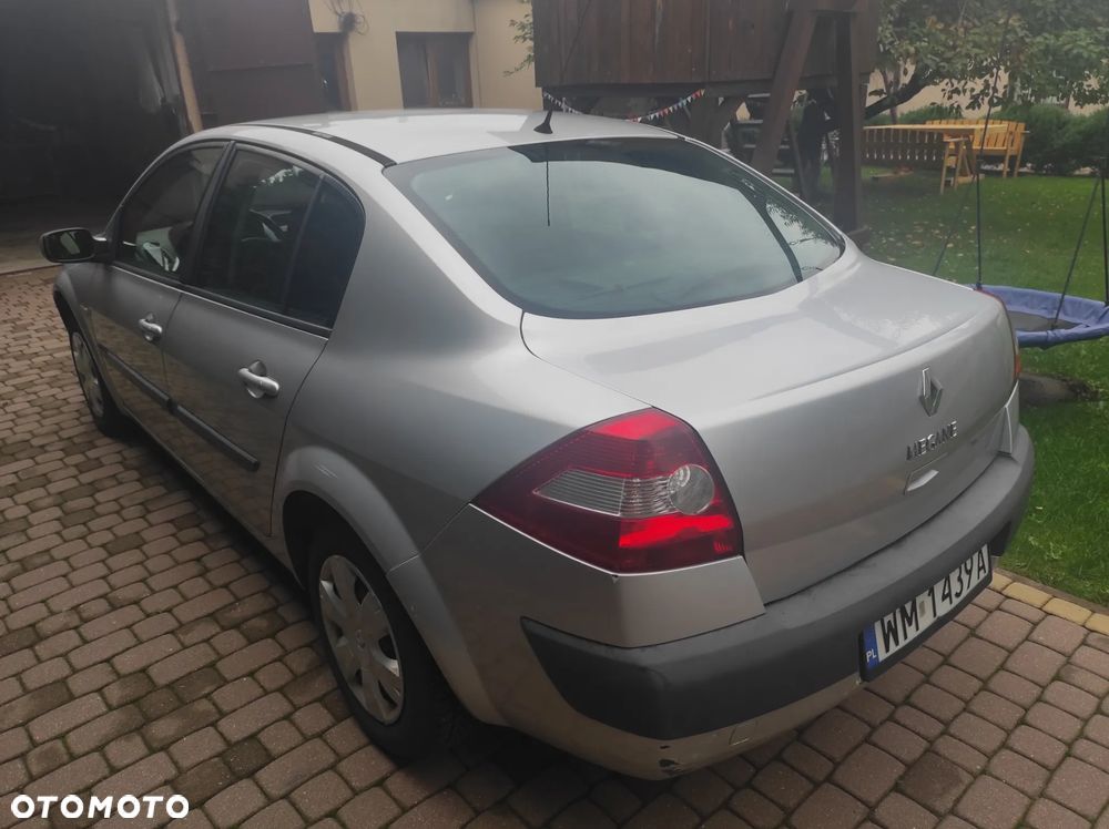 Renault Megane 1.6 16V Authentique - 9
