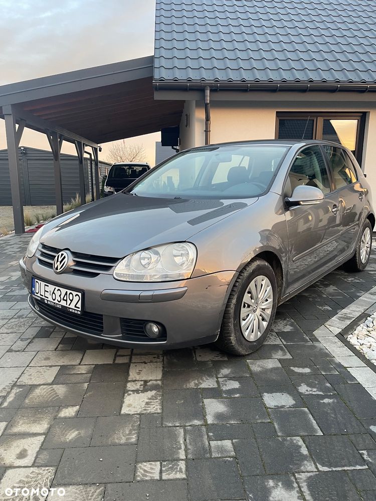 Volkswagen Golf - 3