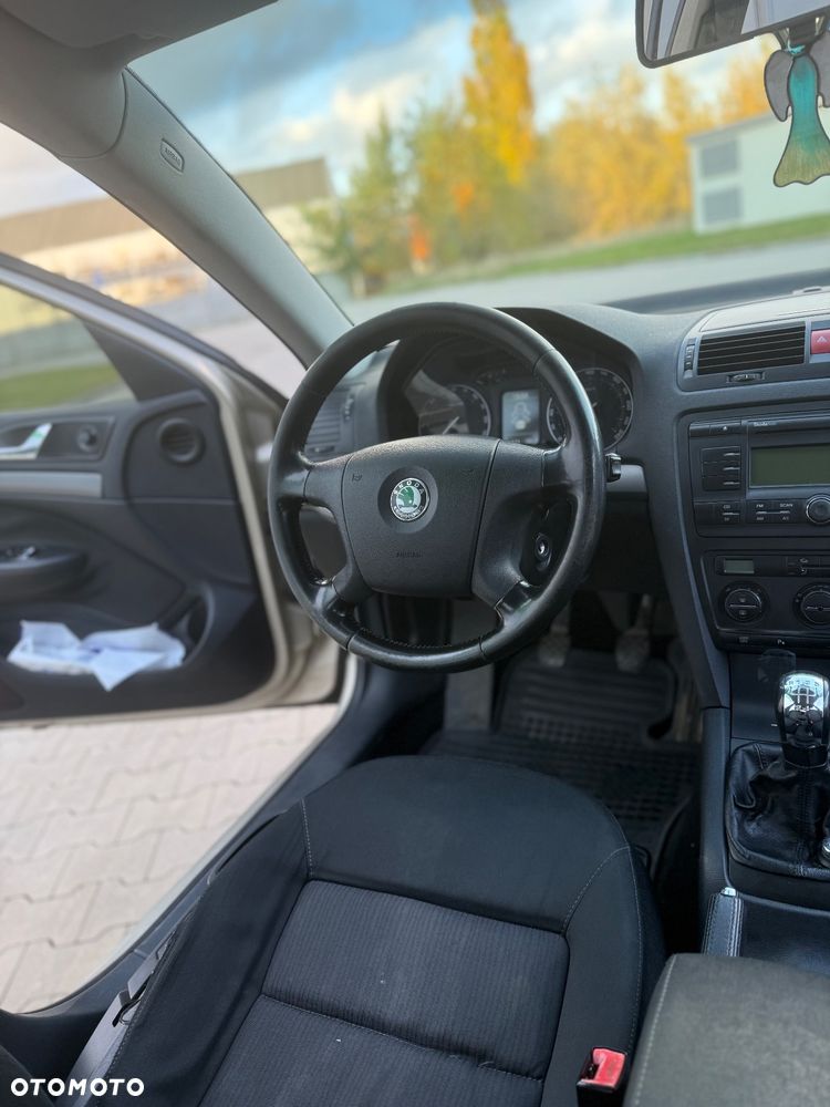Skoda Octavia 1.9 TDI Ambiente - 32