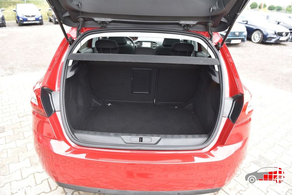 Peugeot 308 - 16