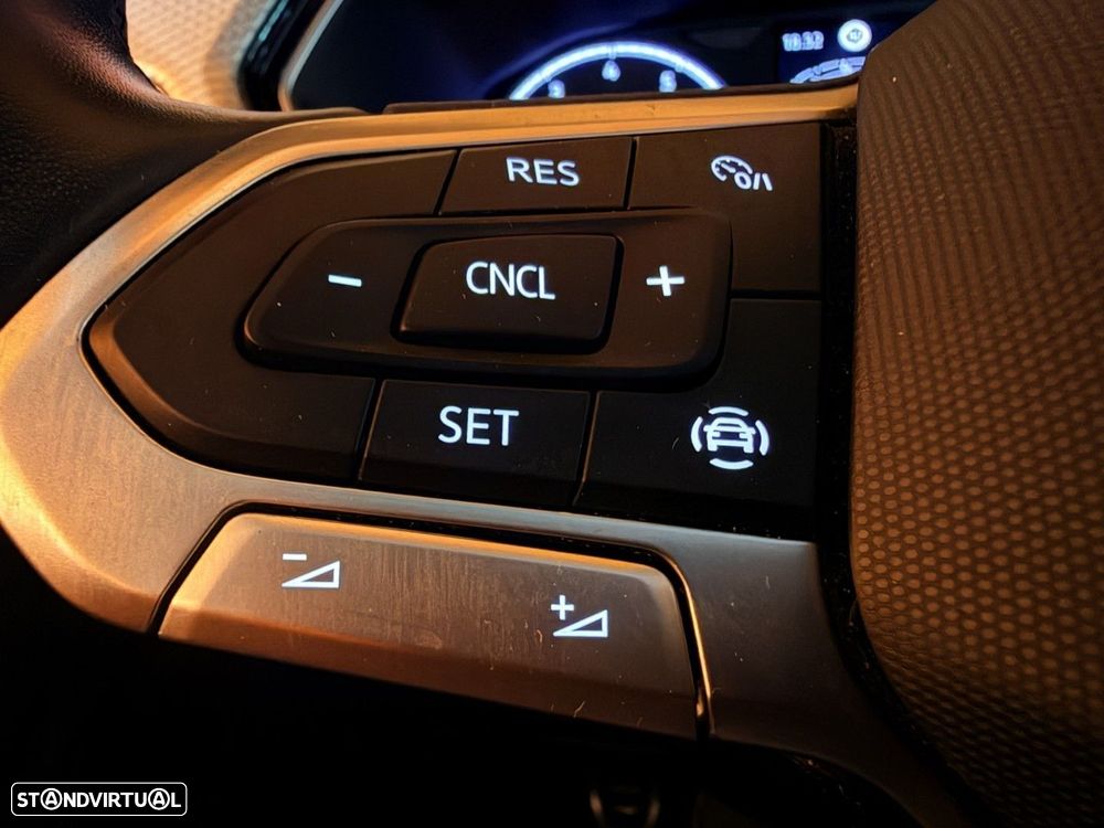 VW T-Cross 1.0 TSI Urban - 23