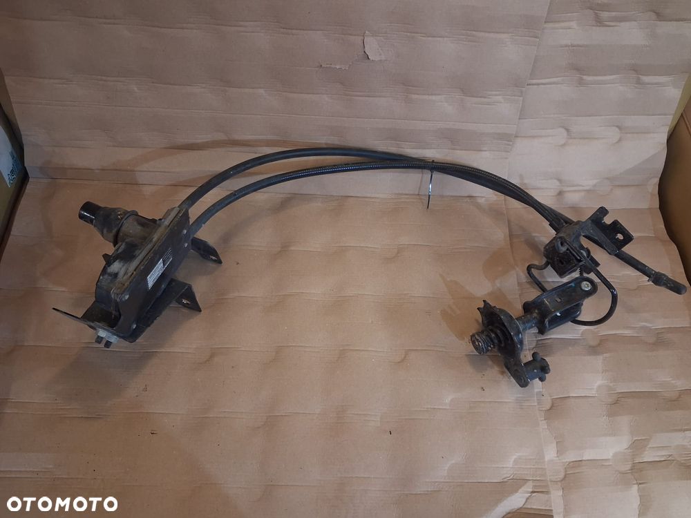 Mocowanie winda  koła zapasowego FIAT DUCATO III 1384129080  OE