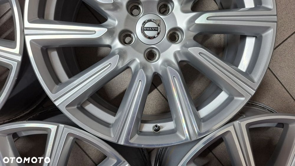 Felgi Aluminiowe 18 Volvo S90 V90 5x108 ET 42 - 9