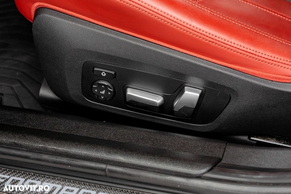BMW M3 Competition M xDrive - 18