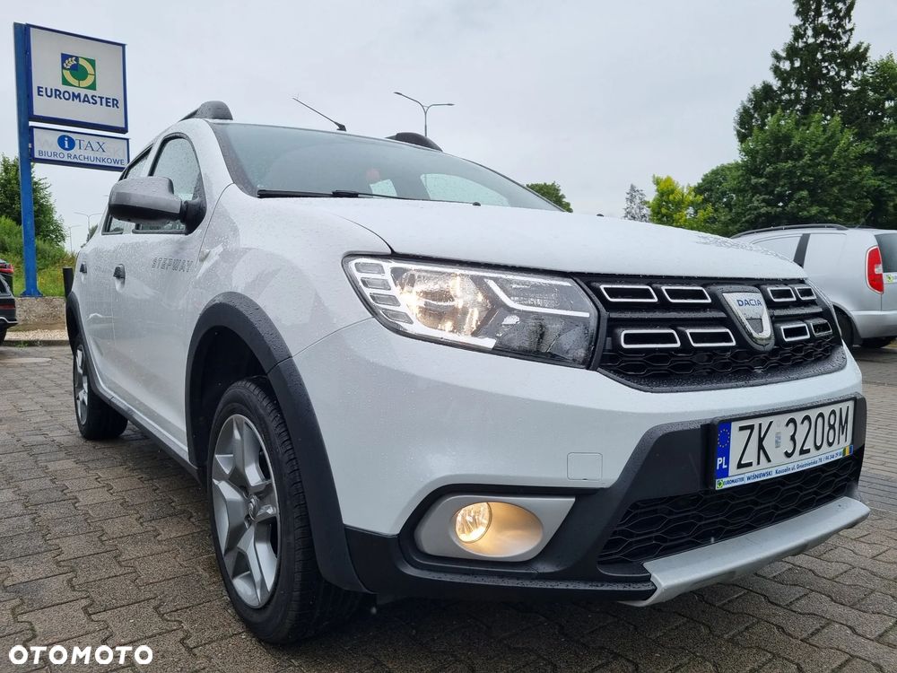 Dacia Sandero Stepway - 1