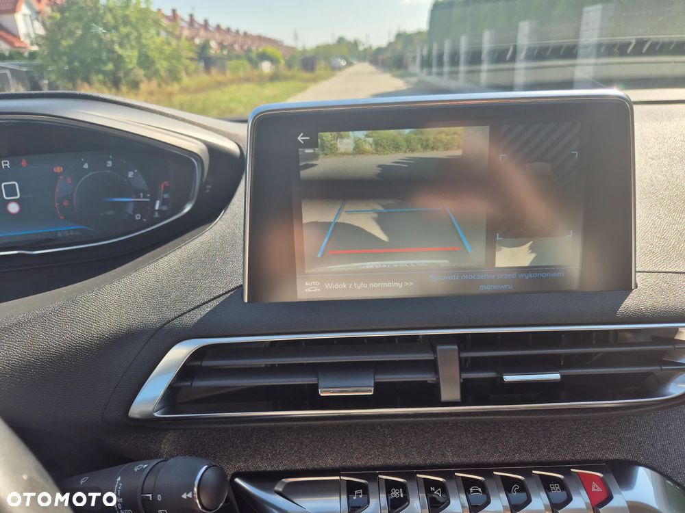 Peugeot 3008 1.5 BlueHDi Allure Pack S&S EAT8 - 8