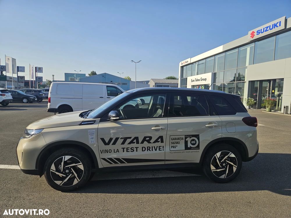 Suzuki Vitara 1.4 Boosterjet AllGrip 6AT MHEV Spirit - 4