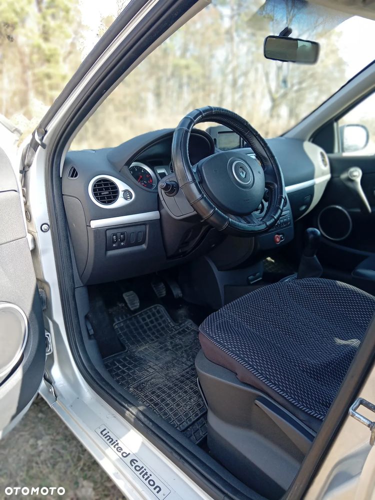 Renault Clio 1.5 dCi Alize - 6